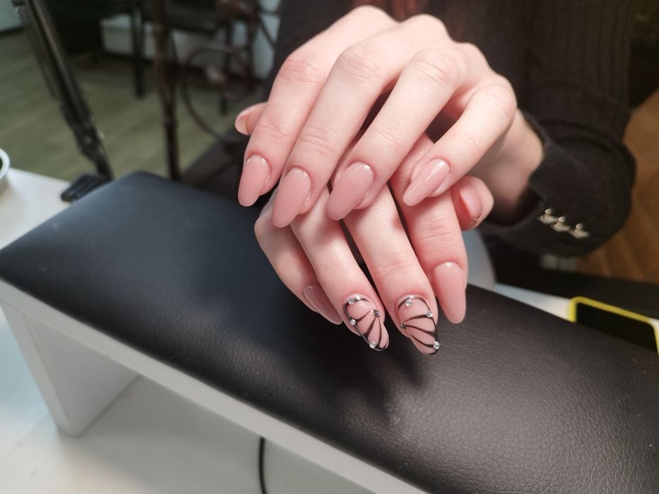 Маникюр/Педикюр/Нарощування Запорожье Левое