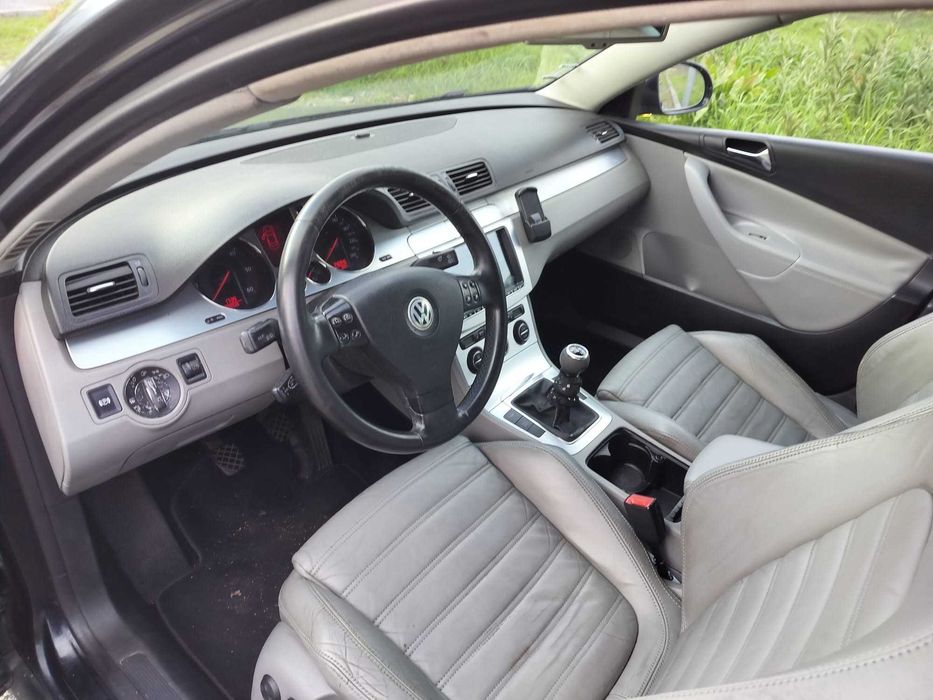 VW Passat Variant 2.0 TDI - Highline / Bom Estado