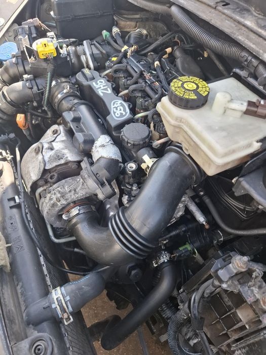 Citroen Peugeot Volvo Ford 1,6 HDI Silnik Kompletny 9HZ