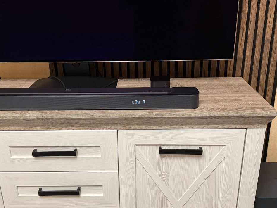 Саундбар JBL Bar 500