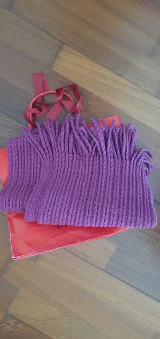 Cachecol cor magenta da Parfois  - NOVO - NUNCA USADO!