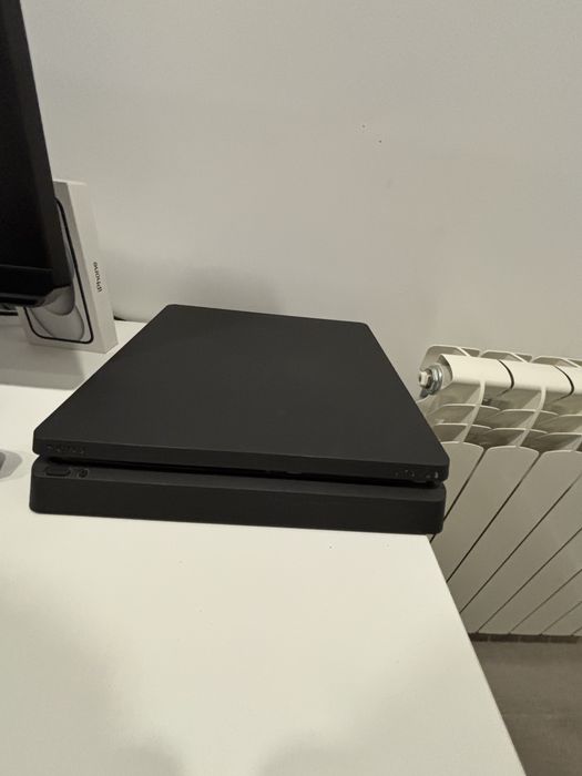 Ps4 usada mas em bom estado