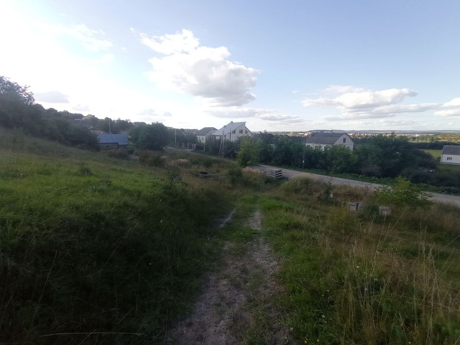 Продається земля під забодову
