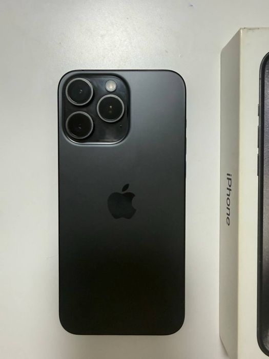iPhone 15 pro max, 512 GB, Black Titanium