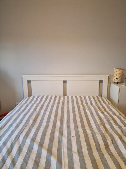 Estrutura de cama c/4gavetas + Estrado