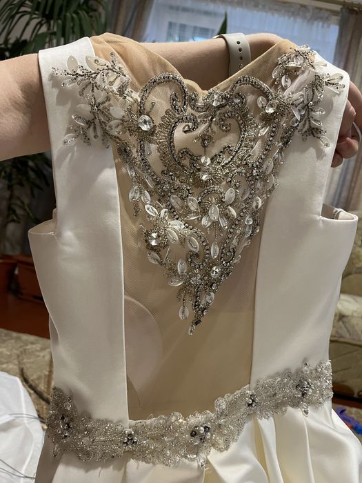 Весільна сукня від Crystal Design