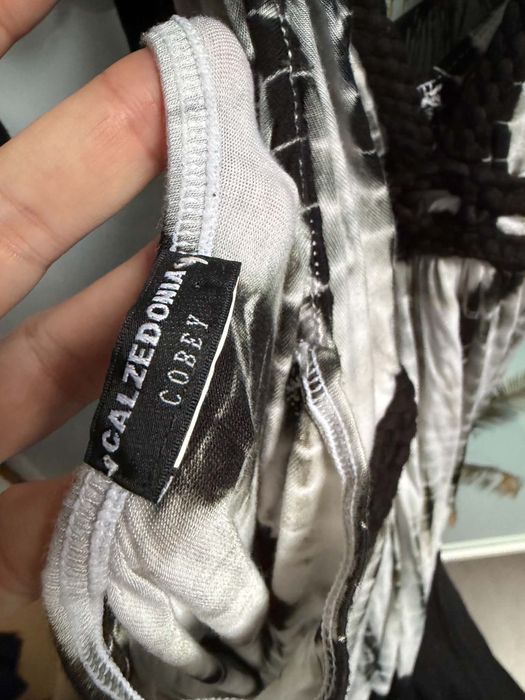 Piękna sukienka m marki calzedonia