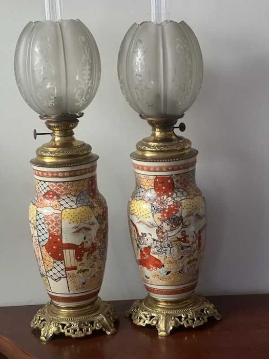 Para lamp naftowych Satsuma