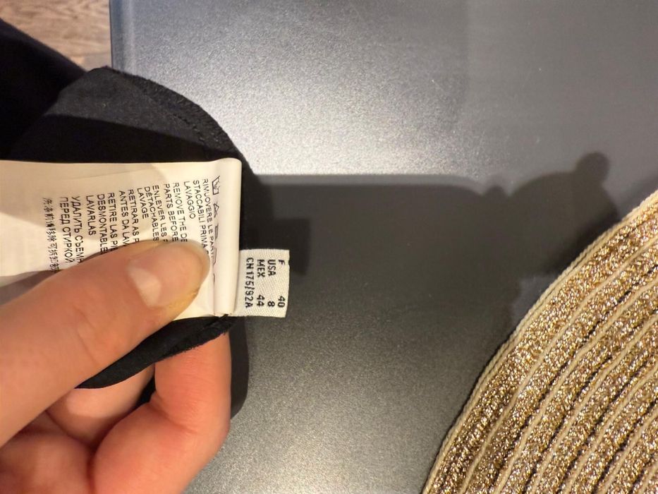 Czarna sukienka wieczorowa PINKO