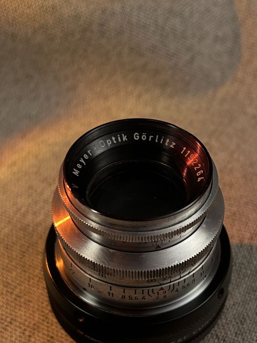 Obiektyw Meyer-Optik Görlitz Primoplan Red ,,V,, 1,9/58 mm