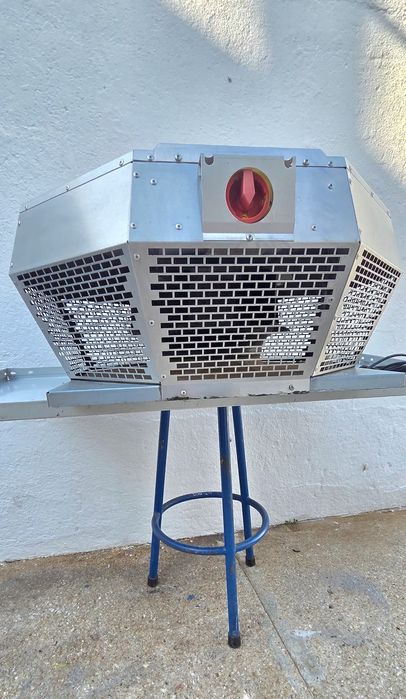 Ventilador 3100 m3h  extrator Ar limpo de  cobertura
