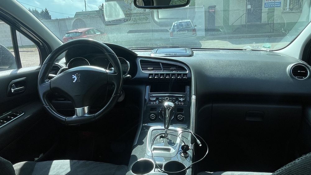 Продам Peugeot 3008