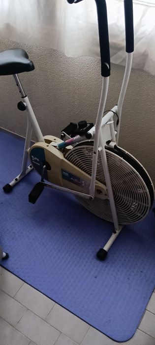 Bicicleta ginástica usada