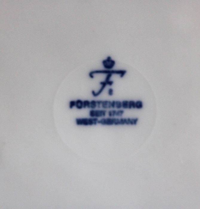 Talerz dekoracyjny "Chłopcy grający w kości"
