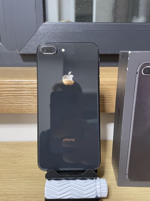 iphone 8 plus 64gb