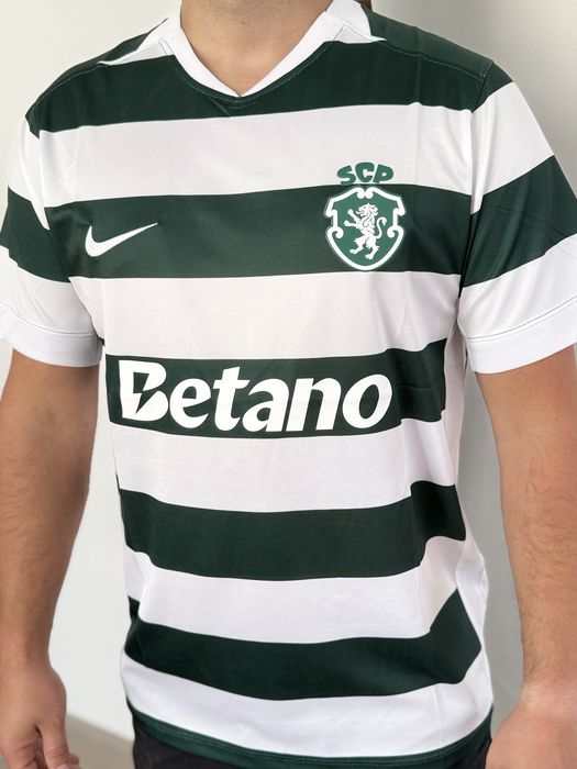 Camisolas de clube e selecoes