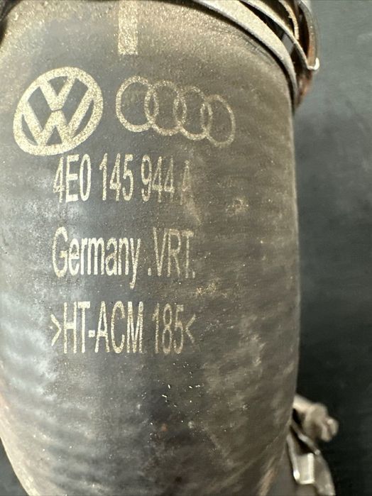 Original Audi a8 d3 4E0 2003+ intercooler tubo   EPC