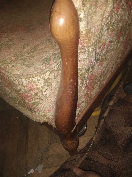 Крісло під реставрацію ренесанс