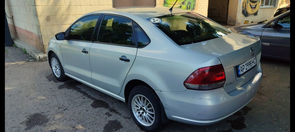 Polo sedan 2012 gas/benz ,без торгу , ціна до кінця міс