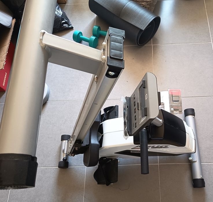 Máquina de Remo BH Fitness Aquo Dual i.Concept – Como Nova