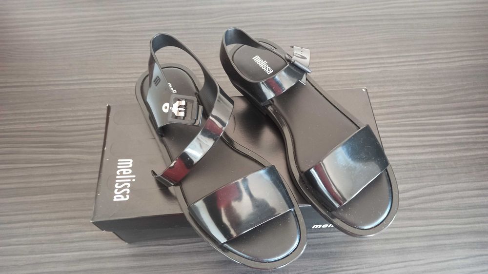 Sandały Melissa rozmiar 40