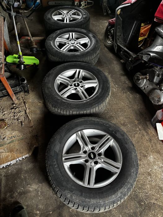 Титани 5/115r16 разом з резиною 215/70