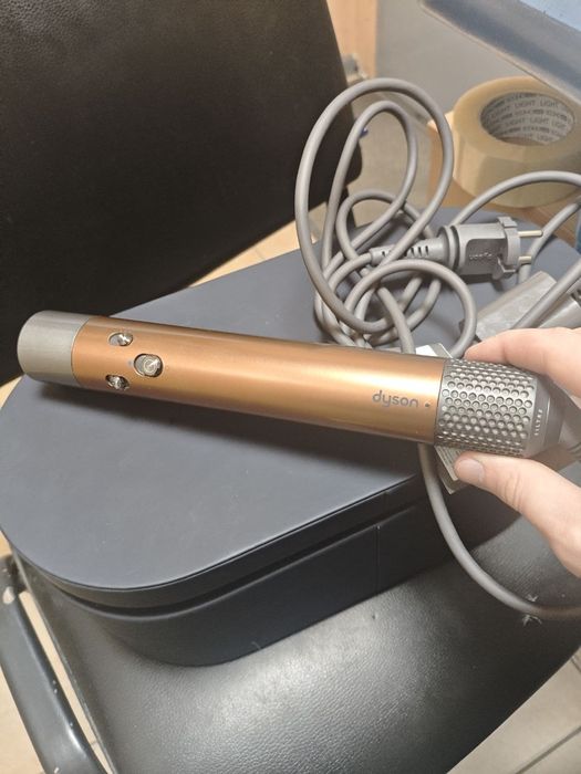 Стайлер Dyson Hs05