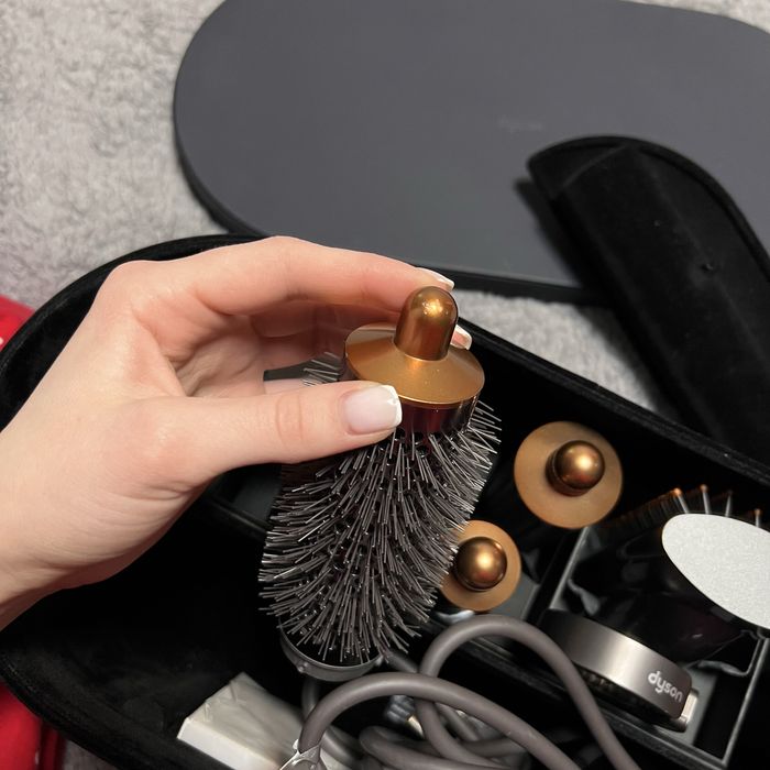 Dyson airwrap стайлер hs05