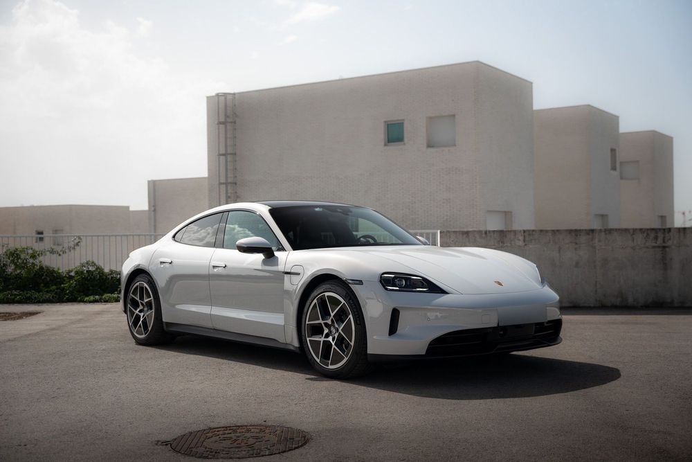 Porsche Taycan Bateria Performance Plus