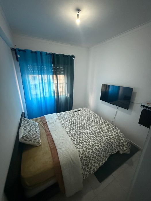 Quarto solteiro entrada imediata