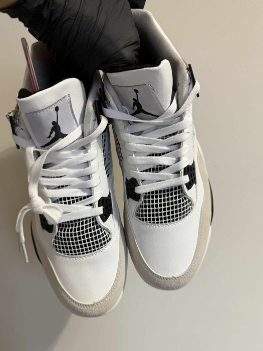 Nowe nike Air Jordan 4 Retro