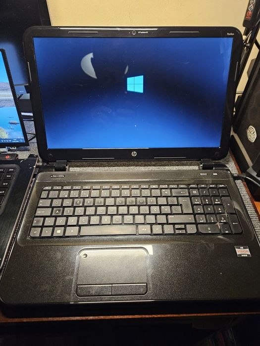 HP 15-B104sp .A6 4455M.grafica radeon .8gb DDR3.hd80gb .