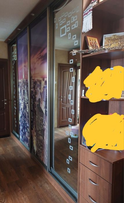 Продам шафу купе, на чотири відділення