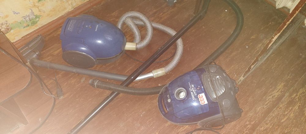 Пилососи LG та Samsung