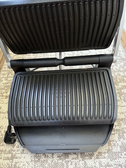 Гриль контактний настільний Tefal Optigrill XL GC722