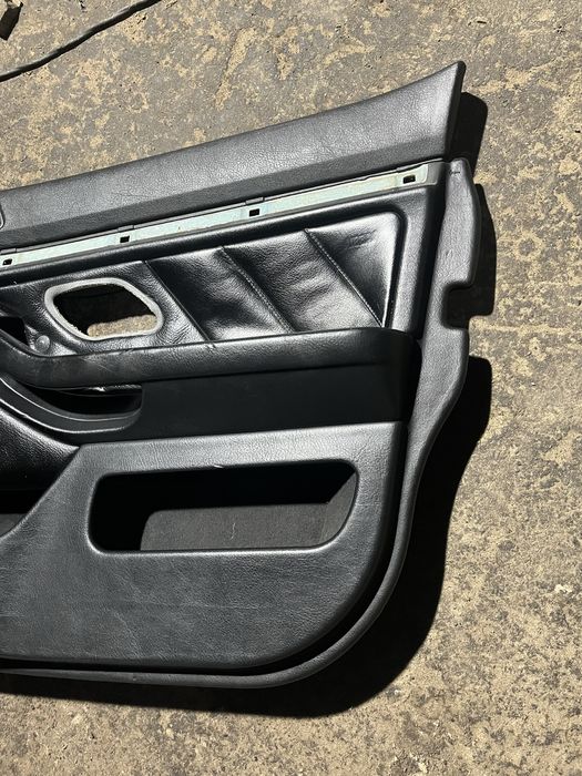 Передние карты дверей Е39