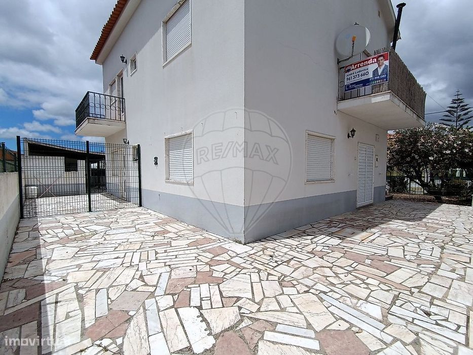 Moradia T2 para arrendamento