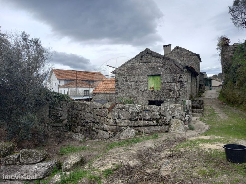 Moradia T0 para venda — Paredes De Viadores E Manhuncelos, Porto
