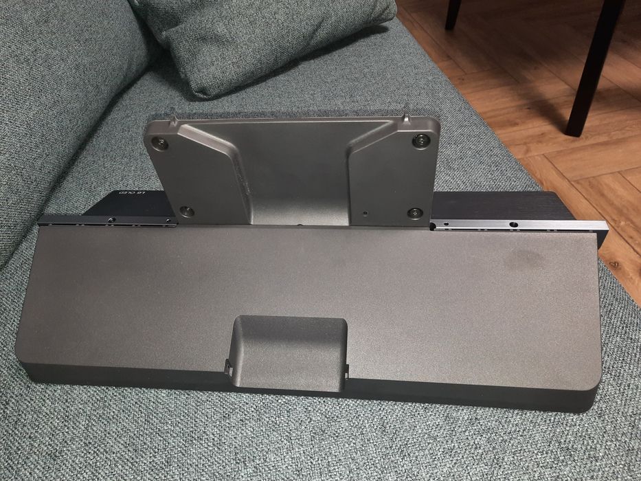 Продам підставку під телевізор LG OLED55C3