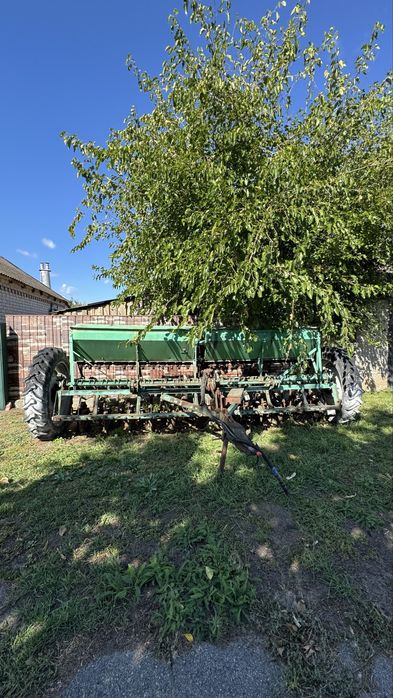 Продам трактор юмз