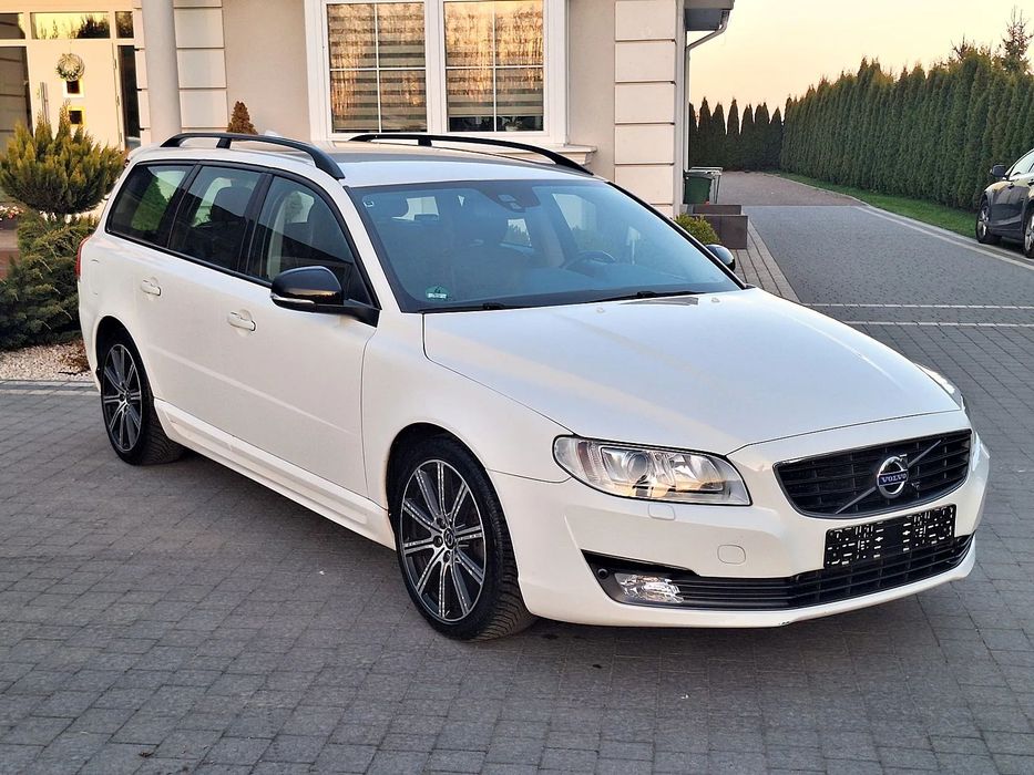 Volvo V70 100% Bezwypadkowy*Sprowadzony*Pełny serwis*Momentum*T4*Śliczny*