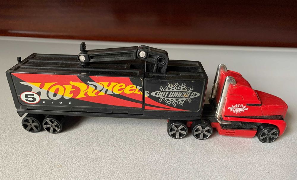 Camião Hot Wheels 2002