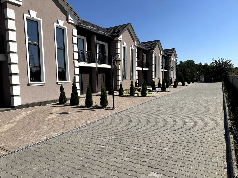 Продаж таунхауса 120 м² у Зарічанах