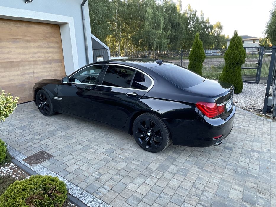 Bmw Seria 7 730d 3.0 245KM