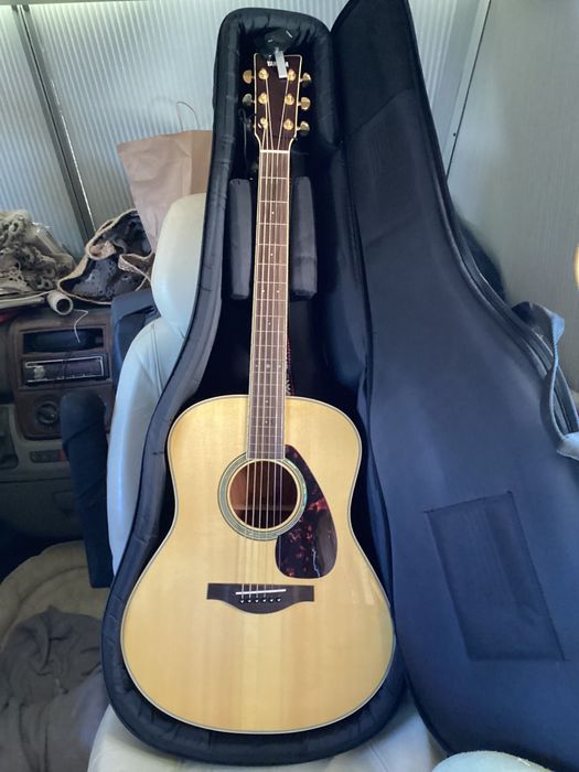 Guitarra yamaha. LL6 are