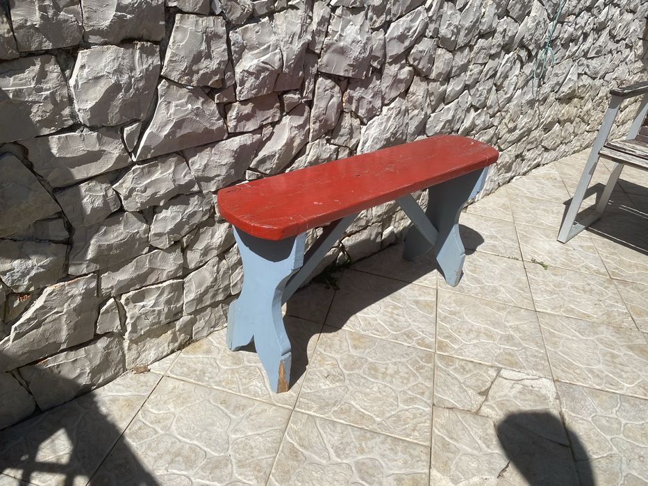 Banco corrido de jardim