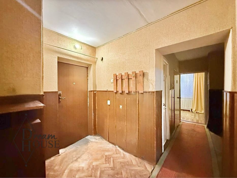 Продаж 3 кімнатної квартири