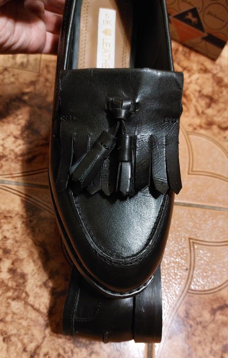 Нові шкіряні лофери