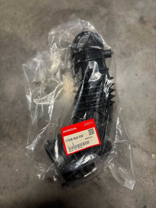 ХІТ  Продаж   Патрубок  повітряний Accord 2009- Acura TSX 2009- Honda