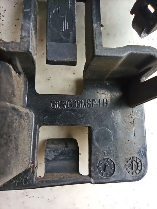 Кронштейн порога